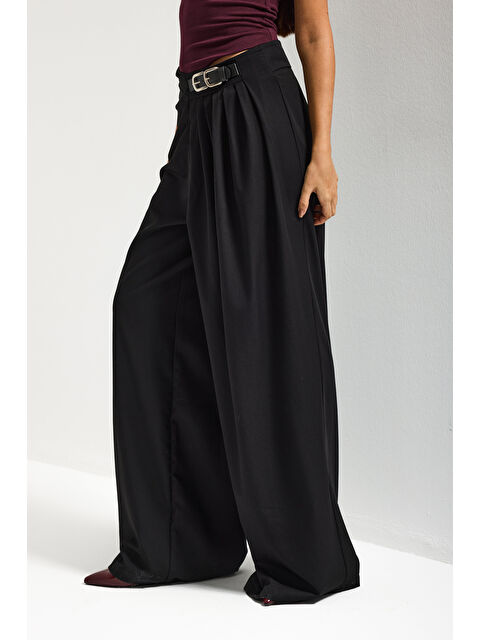 It's Basic Kadın Siyah Renk Palazzo Fit Kemer Detaylı Viskon Kumaş Tasarım Pantolon - S000505417-19351