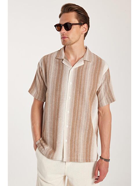 TUDORS Relax Fit Oversize Dökümlü Rahat Kalıp Çizgili Keten Efekt Erkek Gömlek - S000518955-23173
