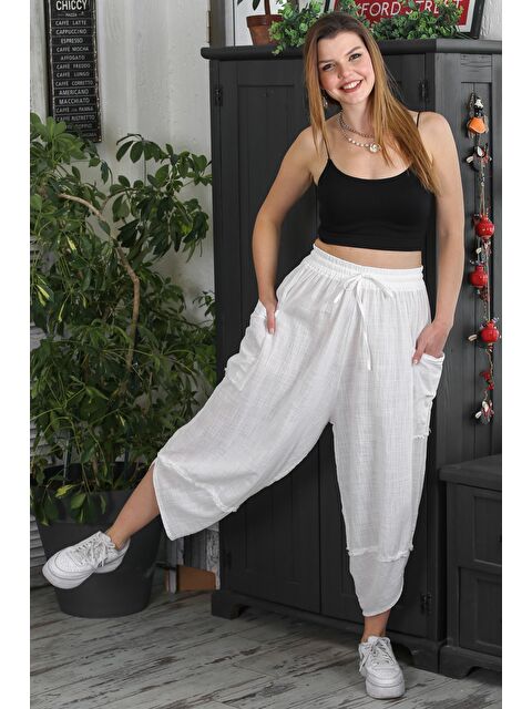 Chiccy İtalyan Beyaz Çift Cepli Yıkamalı Lastikli Bel Şalvar Paça Casual Dokuma Pantolon - S000359012-20063