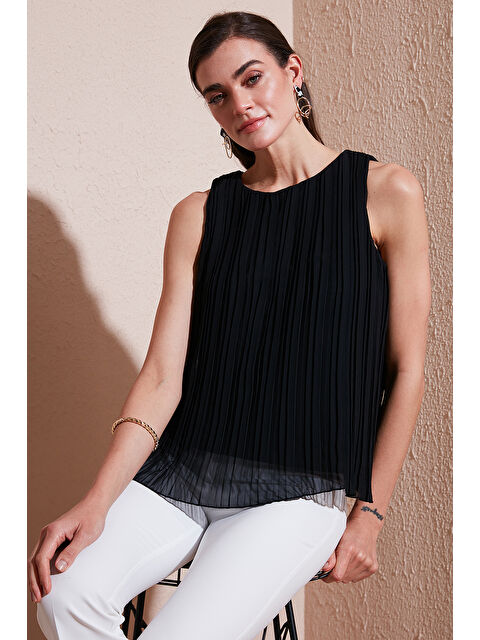 Lela Astarlı Kalın Askılı Standart Fit Bisiklet Yaka Şifon Kadın Bluz 611Fb220 - S000345673-19351