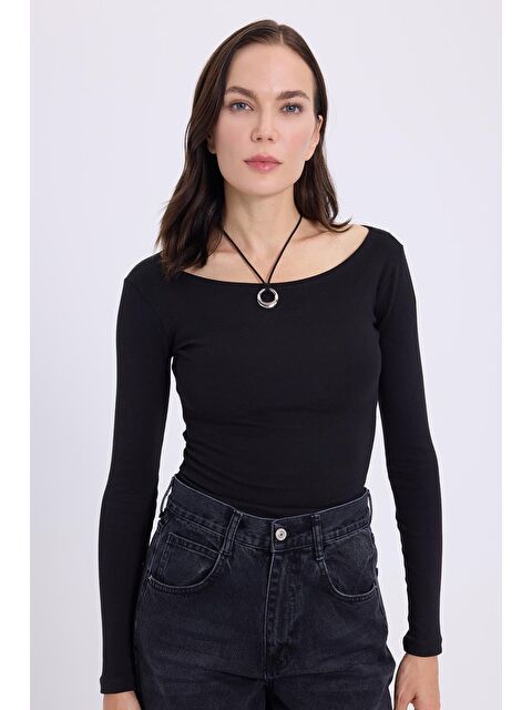 TUDORS Kadın Slim Fit Dar Kesim Pamuklu Modal Kumaş Uzun Kollu Kayık Yaka Siyah Bluz - S000521158-19351