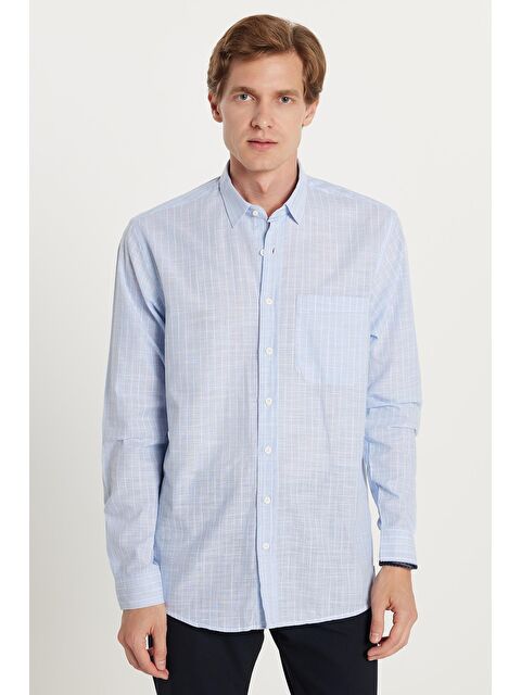 TUDORS Erkek Regular Fit Klasik Kesim Uzun Kollu %100 Pamuk Keten Doku Tek Cepli Çizgili Mavi Gömlek - S000518962-17234