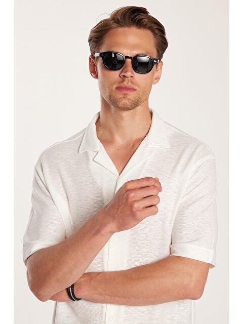 TUDORS Erkek Relax Fit Rahat Kesim Apaş Yaka Liyosel Kumaş Yumuşak Doku Nefes Alan Rahat Beyaz Gömlek - S000518986-20063