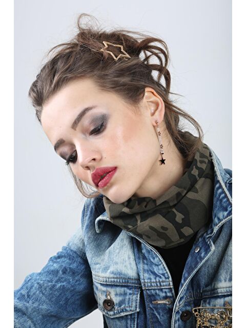 New Obsessions Metalik Altın Rengi Yıldız Şeklinde Klipsli Saç Tokası - S000264226-20076