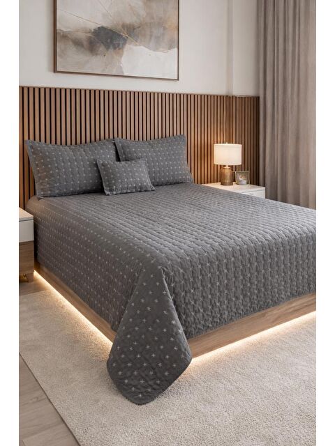 Çeyiz Diyarı Yıldız Çift Kişilik Kapitoneli Yatak Örtüsü Antrasit - S000500191-29666