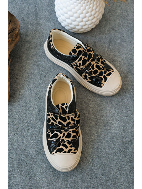 Daxtors Arzen Günlük Ortopedik Kız Çocuk Spor Ayakkabı