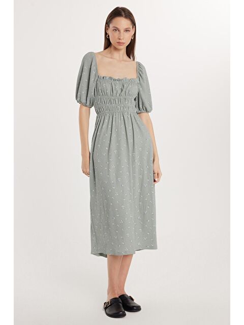 TUDORS Kadın Slim Fit Dar Kesim Kısa Kollu Beli Büzgülü Kare Yaka Elbise - S000520434-23173