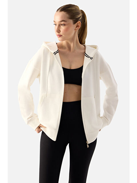 Superstacy Luna Fermuarlı Kapüşonlu Krem Sweatshirt - S000401928-19966
