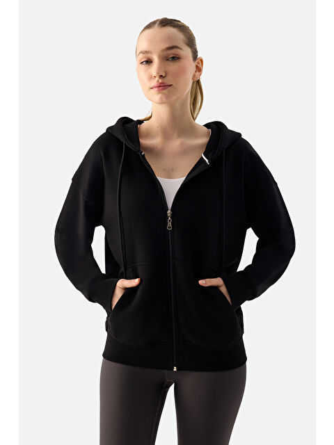 Superstacy Luna Fermuarlı Kapüşonlu Siyah Sweatshirt - S000401929-19351