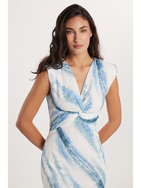 TUDORS Kadın Slim Fit Dar Kesim Kolsuz V Yaka Midi Boy Elbise - S000520437-23173