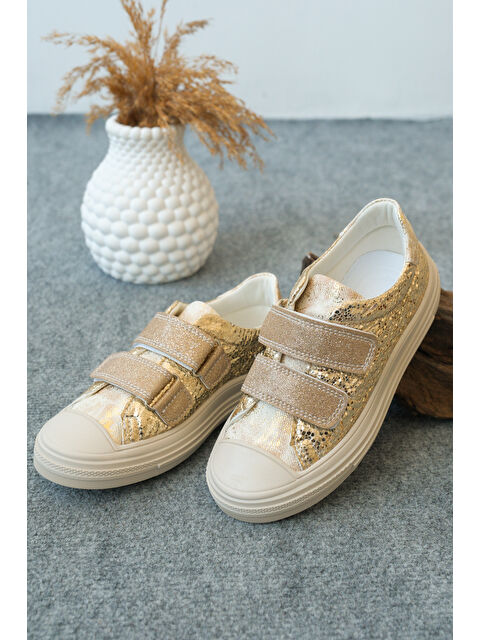 Daxtors Arzen Günlük Ortopedik Kız Çocuk Spor Ayakkabı