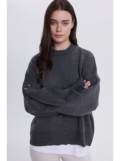 TUDORS Kadın Oversize Geniş Kesim Bisiklet Yaka Antrasit Kazak - S000522784-29666