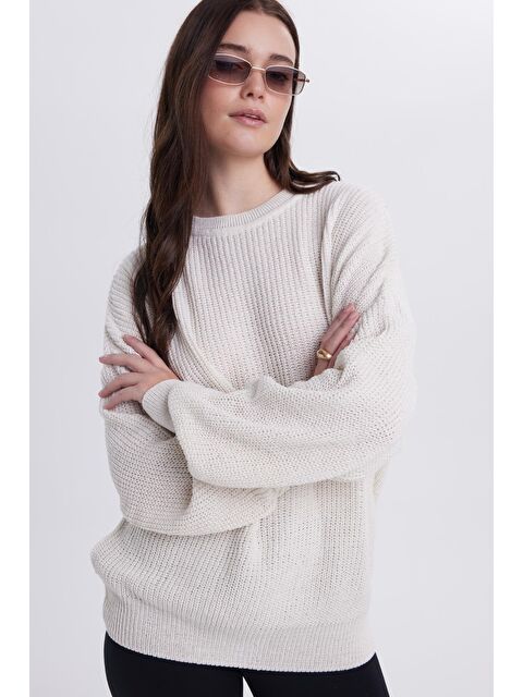 TUDORS Kadın Oversize Geniş Kesim Örme Detaylı Bisiklet Yaka Ekru Kazak - S000522789-19965