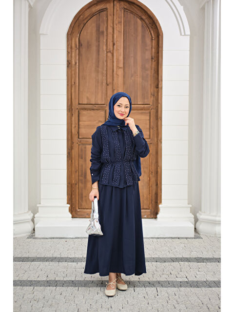 Locco Moda Kadın Önü Taş Detay Gizli Düğmeli Bel Bağlamalı Etekli Takım Lacivert - S000527094-21164