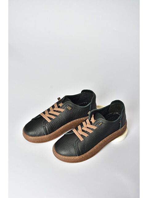 Fox Shoes Siyah Kadın Sneakers V999060503 - S000442250-19351