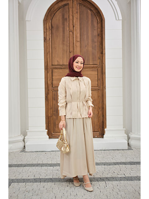 Locco Moda Kadın Önü Taş Detay Gizli Düğmeli Bel Bağlamalı Etekli Takım Krem - S000527094-19966