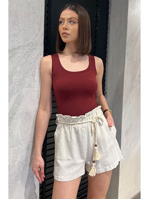 Gülseli Kadın Yüksek Bel Hasır Kuşak Detaylı Bel Lastikli Keten Şort - S000386557-25636