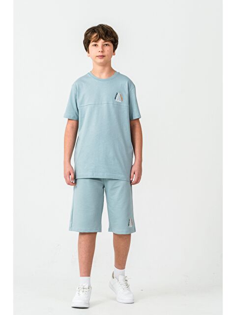 Mışıl Kids Üst Ön Nakışlı Arka Baskılı Alt Sol Bacak Nakışlı Erkek Çocuk Şort - Tişört Takımı - S000513768-20019