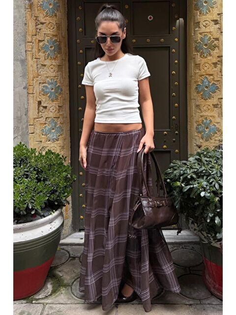 Madmext Kahverengi Ekose Desenli Vintage Şifon Maxi Etek Mg2776