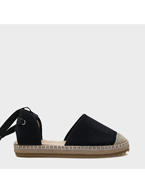 Capone Outfitters Brianna Kalın Tabanlı Bilekten Bağlamalı Kadın Espadril