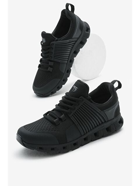 TONNY BLACK Unisex Siyah Tasarım Termo Taban Şeritli Nefes Alabilen Kumaş Bağcıklı Spor Ayakkabı - S000493821-19351
