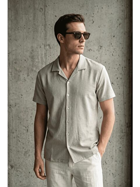 Oksit Alfio Erkek Apaş Yaka Kendinden Dokulu Kısa Kollu Yazlık Gömlek