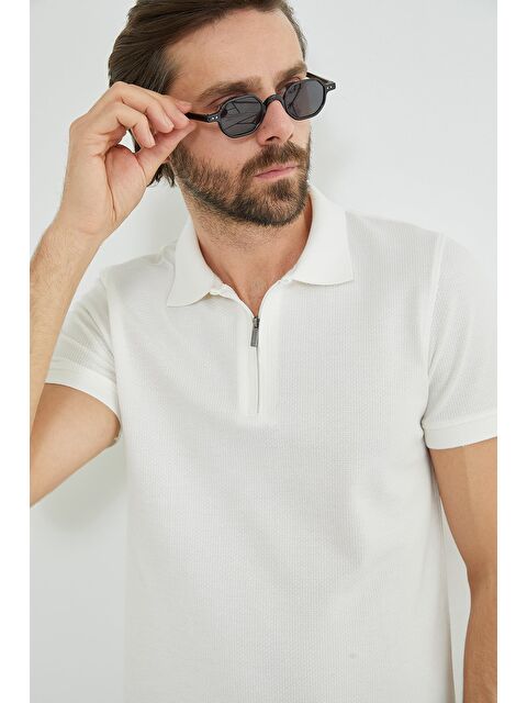 Fullamoda Yarım Fermuarlı Petek Kumaş Polo Yaka Tişört