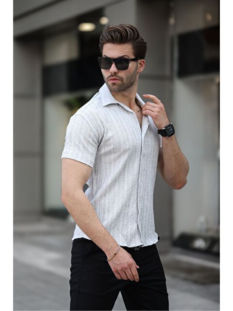 Comstar Erkek Yazlık Elastanlı Slim Fit Gömlek Yaka Kısa Kollu Gömlek