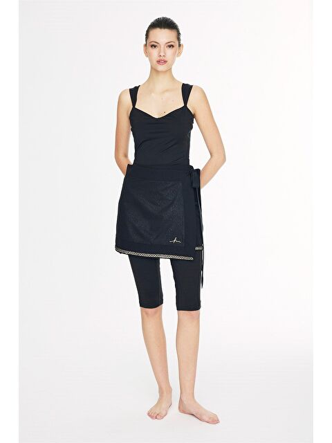 Haşema Vaha Koleksiyonu Siyah Tulum Ve Etekli 3 Parça Yarı Kapalı Mayo Takımı 5080