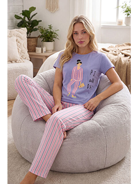 NBB Pembe-Lila Çizgili Bisiklet Yaka Pijama Takımı