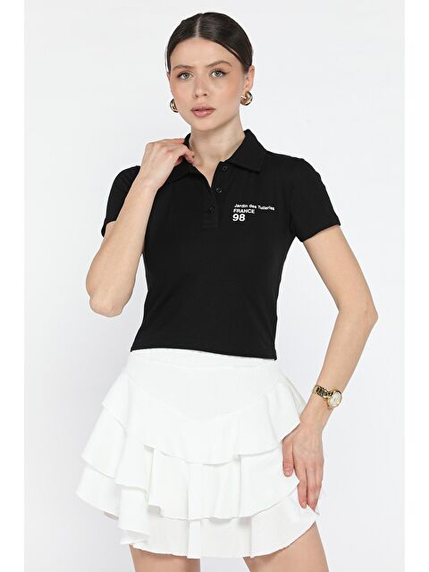 Gülseli Polo Yaka Yarım Düğmeli Kadın Tişört - S000373201-19351