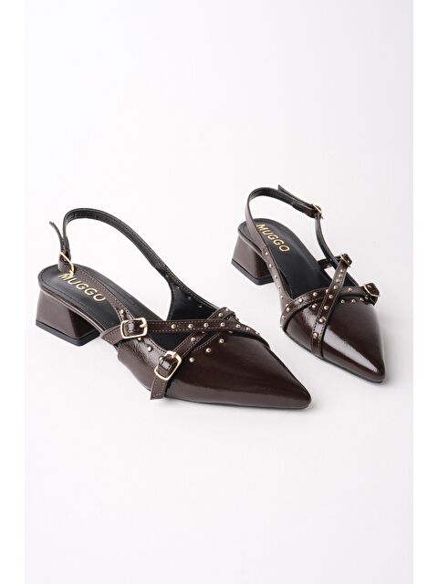 Muggo JOLY Sivri Burun Arkası Açık Metal Aksesuarlı Kadın Kısa Topuklu Ayakkabı - S000517415-19413
