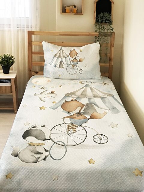 Evmila Eğlenceli Sirk Desenli  Çocuk Tek Kişilik Pike Takımı 160x220 cm - S000164085-23173