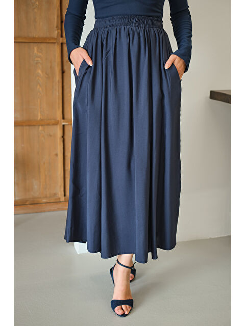 Locco Moda Kadın Kırışık Kloş Etek Lacivert