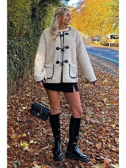 Madmext Bej Düğmeli Pelüş Kadın Mont Mg2531 - S000437735-19928