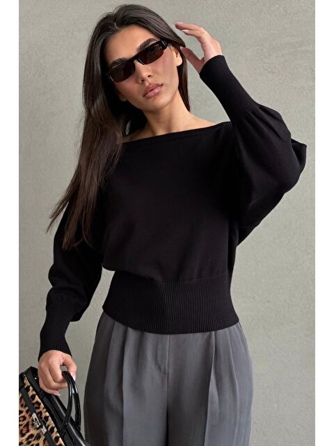 Madmext Siyah Ribbed Asimetrik Kesimli Kadın Kazak Mg2744