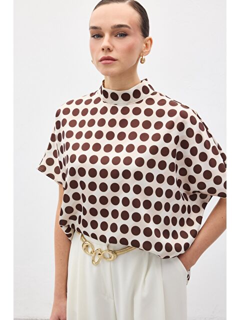 SATEEN Yarasa Kol Salaş Bluz - Puanlı Kahve - S000323453-22843