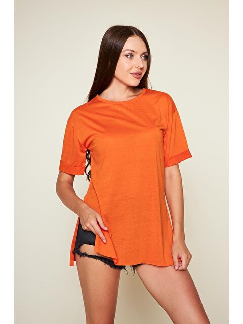 Comstar Kadın Kol Katlı Yırtmaçlı Salaş Oversize Tshirt