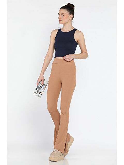 Gülseli Kadın İspanyol Paça Yırtmaç Detaylı Yüksek Bel Fitilli Tayt - S000373322-19966