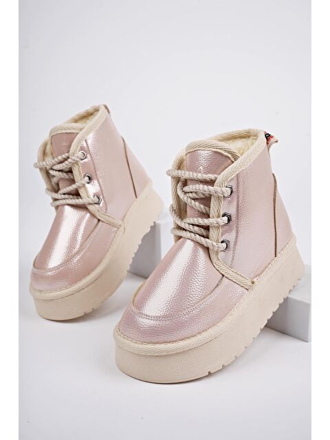 Muggo PUFFY Kalın Taban İçi Tüylü Bağcıklı Günlük Mini Yarım Çocuk Bot - S000286593-23490