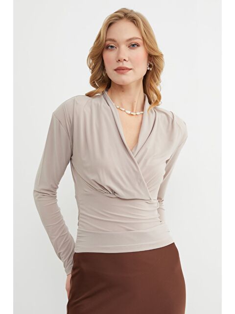 Fullamoda Omuz Vatkalı Kruvaze Yaka Bluz - S000487599-25636