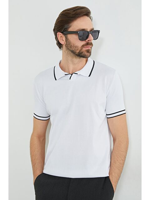 Fullamoda Yaka Ve Kol Çizgili Apaş Yaka Triko Tişört