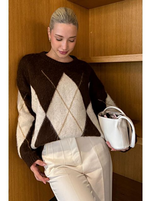 Madmext Kahverengi Bisiklet Yaka Baklava Desen Kadın Kazak Mg2471 - S000437759-19413