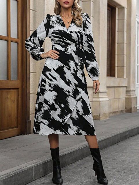 Jane's Kadın Uzun Kollu Kruvaze Yakalı Yandan Bağlamalı Desenli Mini Modal Elbise - S000528698-19351