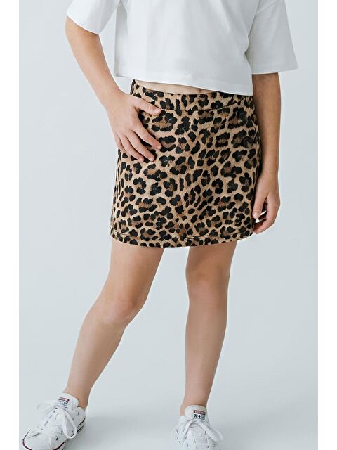Breeze Kız Çocuk Şort Etek Leopar Desenli Düğme Aksesuarlı Kahverengi (6-12 Yaş) - S000530859-19413