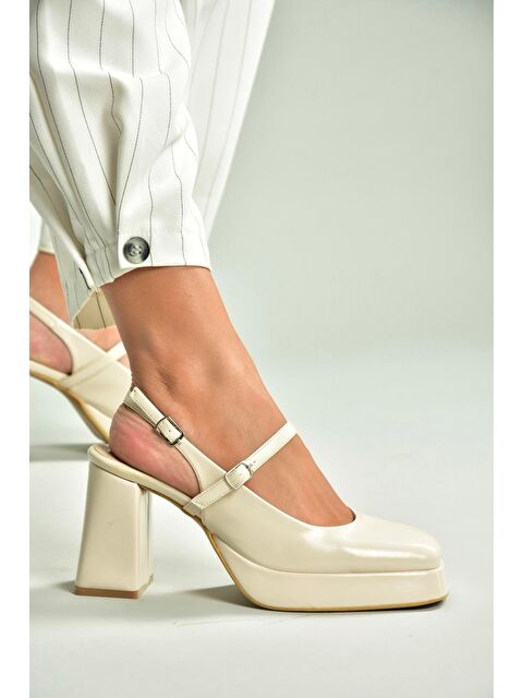 Fox Shoes Bej Kadın Topuklu Ayakkabı S2820309 - S000169294-19928