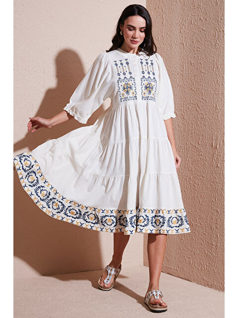Lela Pamuklu Nakış İşlemeli Regular Fit Truvakar Kol Midi Boy Elbise 676216 - S000355467-19965