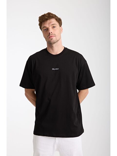 Tarz Cool Erkek Siyah Milano Nakış Yazılı Oversize Bisiklet Yaka Tişört - S000385338-19351