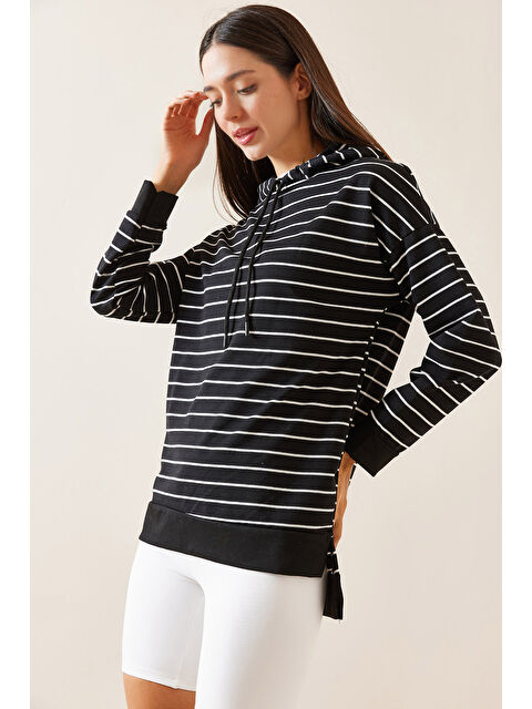 Xhan Siyah Çizgili Kapüşonlu Sweatshirt 5YXK8 48937 02 - S000272513-19351