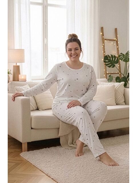Fullamoda Yıldız Desenli Büyük Beden Pijama Takımı